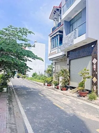 Sang Nhượng Đất Thổ Cư 75M² – Trung Tâm Quận Bình Tân