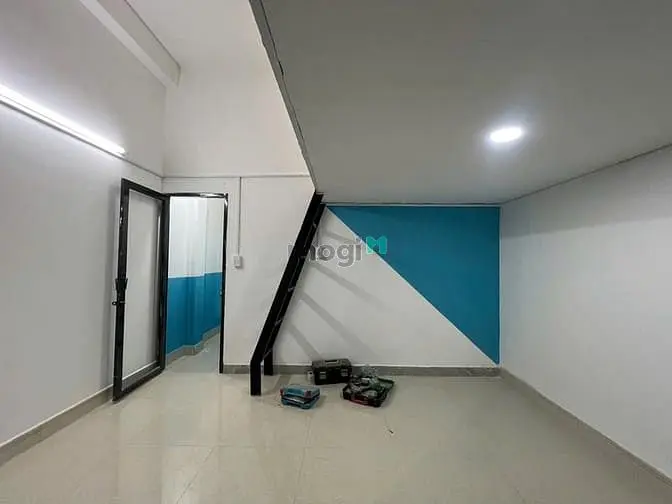 Phòng Trọ Mới Xây Ngay Đại Học Gtvt - Hutech