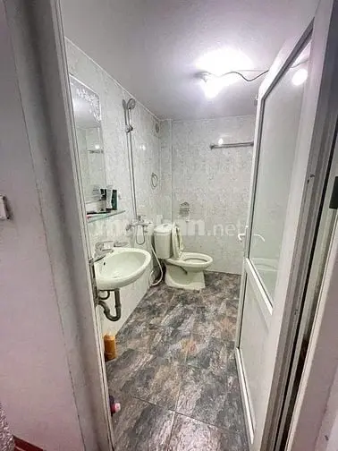 Phòng 2,2Tr Nóng Lạnh Điều Hoà-135 Trần Hoà Vào Ở Ngay