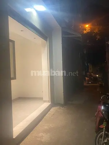 Bán Nhà Ngõ 99 Định Công Hạ, Hoàng Mai, 45M2X Tầng Có Thang Máy