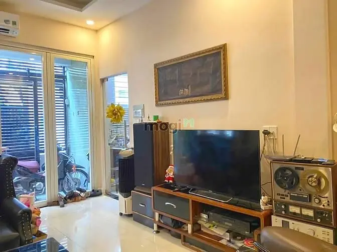 Giá Tốt Đầu Tư - Nhà 1 Lầu Mặt Tiền Hẻm 3M Trần Văn Khánh, Quận 7