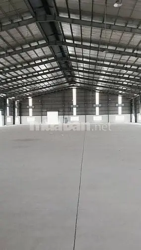 Bán Nhà Xưởng 4.200M2 Kcn Long Hậu,Pháp Lý Hoàn Chỉnh, Bàn Giao Ngay