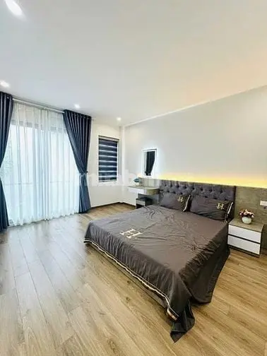 Bán Nhà Ngõ 68 Nguyễn Văn Linh 6 Tầng Thang Máy Gara Ô Tô .Giá 8,55 T