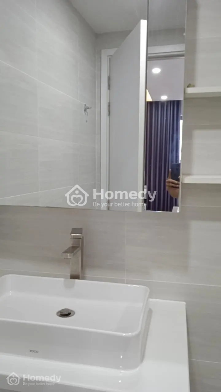 Bán Căn Hộ Kingdom 101, Tầng Trung, 72M2, 2Pn, View Đông Nam, Giá 7,6 Tỷ. Lh: 0933722***