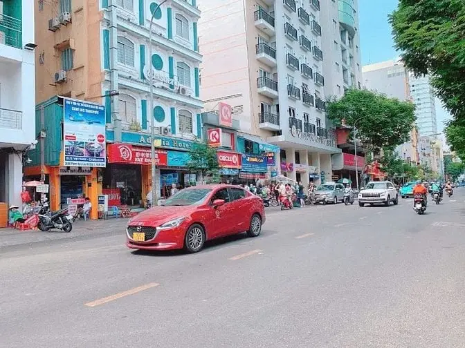 Bán Nhà Hxh Đường Phạm Ngũ Lão Q1 Dt: 4M X 15M 1 Lầu 1St Giá 14 Tỷ 5