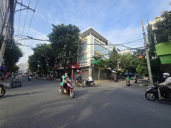 Cho Thuê Nhà Góc 2Mt Nguyễn Hồng Đào-P14-Tân Bình.dt 4X16- Đúc 3 Lầu