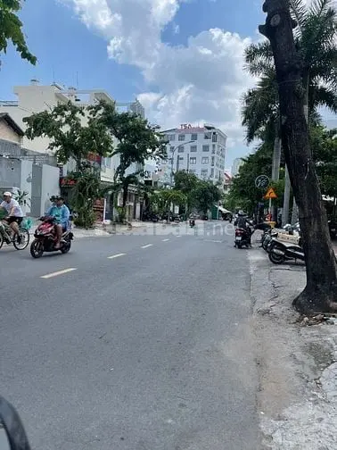 Bán Nhà Thảo Điền, Thủ Đức. 6Mx25M = 149M, 2L, Đ8M, H.đ, Sh, 27,5 Tỷ