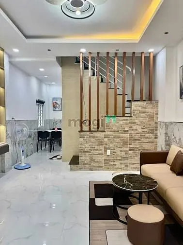 Bán Nhà Hẻm 3M Đường Quang Trung, P.10, 4 X 8, 2 Tầng Giá 3.8 Tỷ Tl