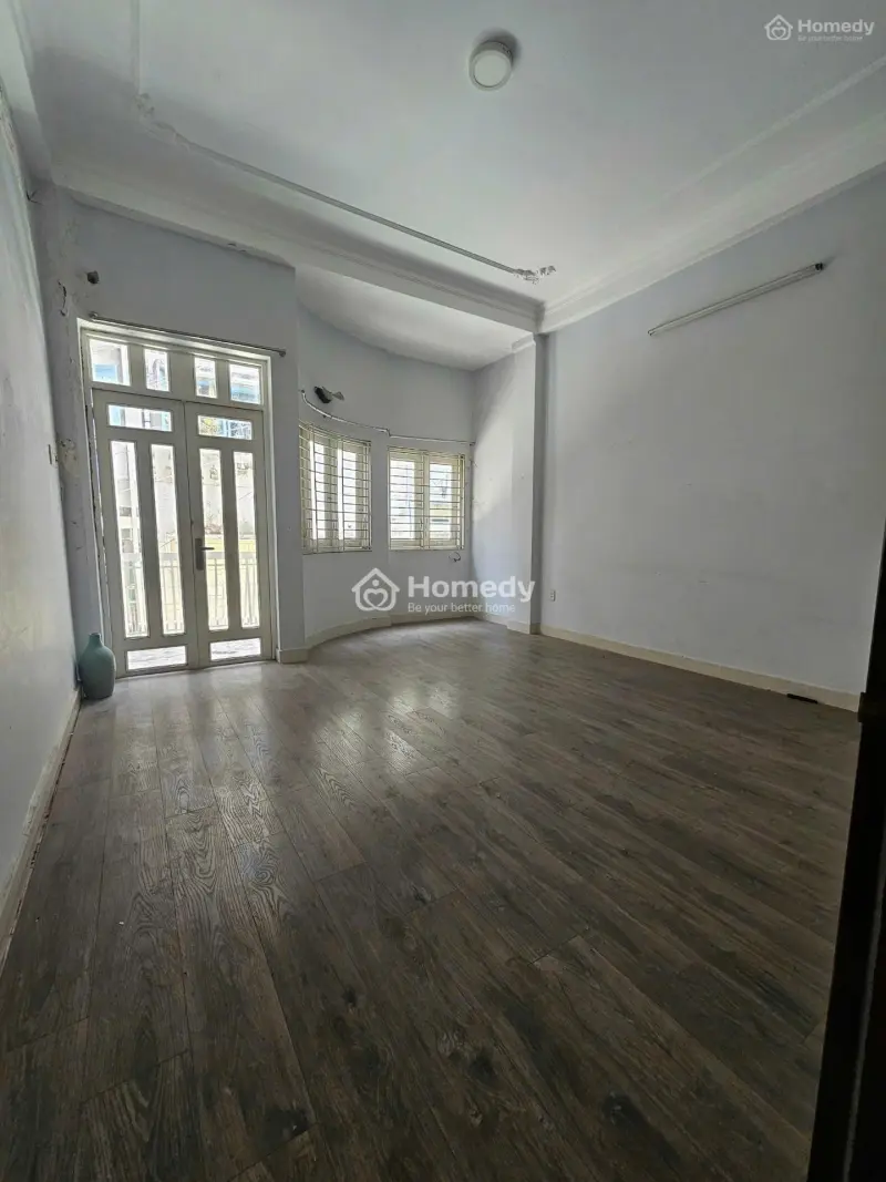 Cần Bán Nhà Ngay Trung Tâm Đường Trần Não Quận 2 - Tp Thủ Đức