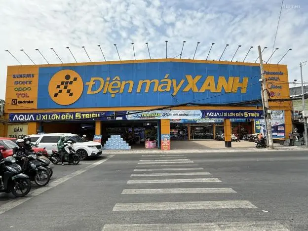 Bán Nhà Riêng, Đang Cho Thuê 60Tr/Tháng, Gồm 8 Phòng & 1 Mặt Bằng