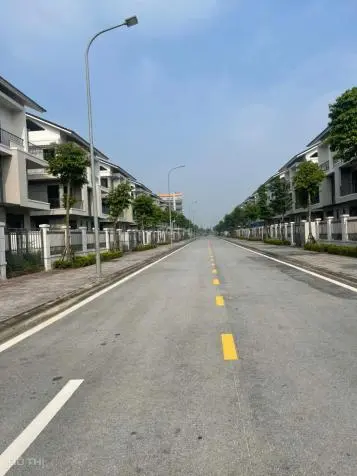 Duy Nhất Biệt Thự Song Lập Góc 3 Mặt Thoáng , View Công Viên Chỉ Từ 76Tr/M2