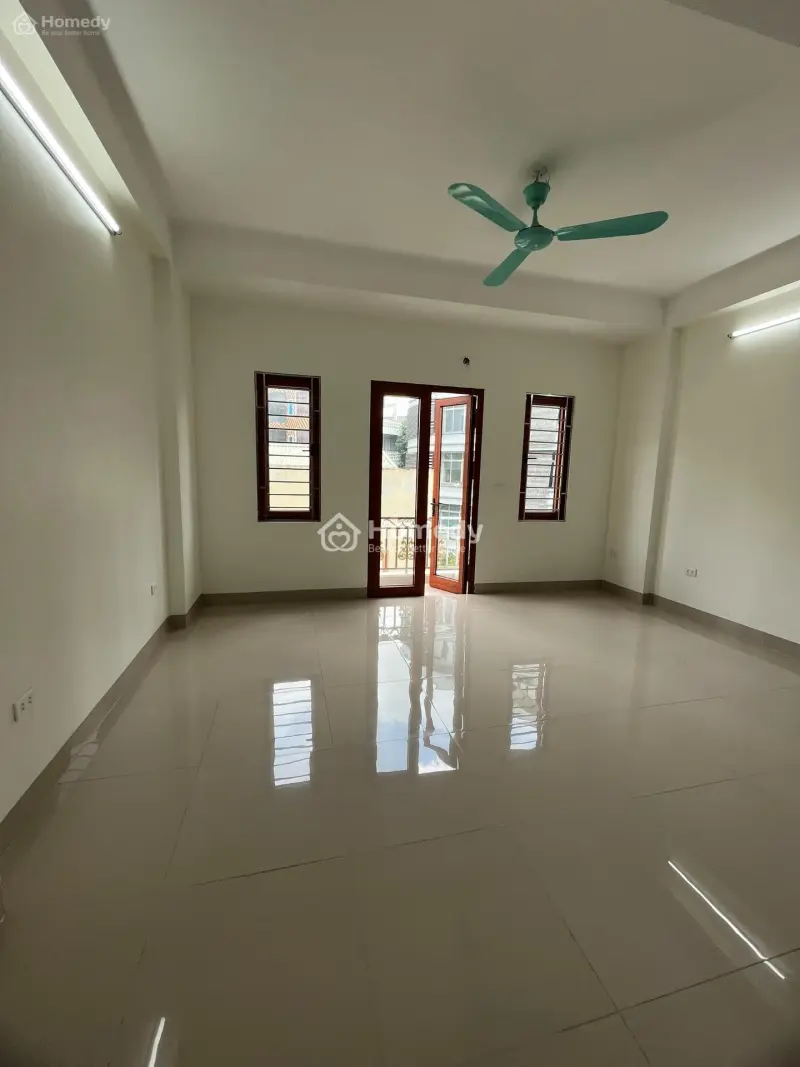 Cho Thuê Văn Phòng Mỗ Lao- Vũ Trọng Khánh, Diện Tích 50M2/Tầng, Sàn Thông Đẹp