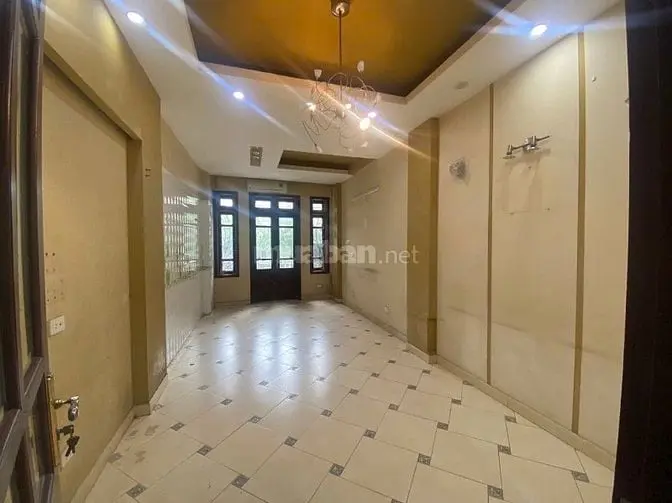 Cho Thuê 3 Tầng Nhà Mặt Phố 48 Lê Đại Hành , 38 Triệu/1 Tháng