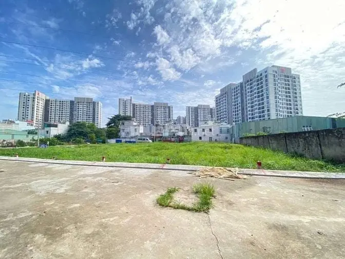 Lốc 12 Lô Còn Mấy Lô Giá Đầu Tư Thạnh Xuân 13. Ngay Picity.