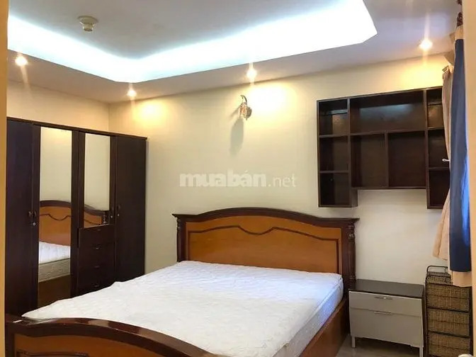 Cho Thuê Căn Hộ Central Garden Quận 1, Dt : 78 M2, 2Pn, Giá : 12 Tr/Th