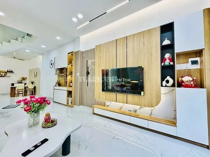 Siêu Phẩm Duy Nhất 43,5M2 Nằm Ngay Đường Trần Quang Diệu, Quận 3.