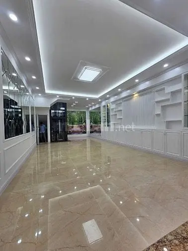 Bán Nhà Mặt Phố Đông Quan - Nhà Đẹp - Kinh Doanh Tốt - Thang Máy