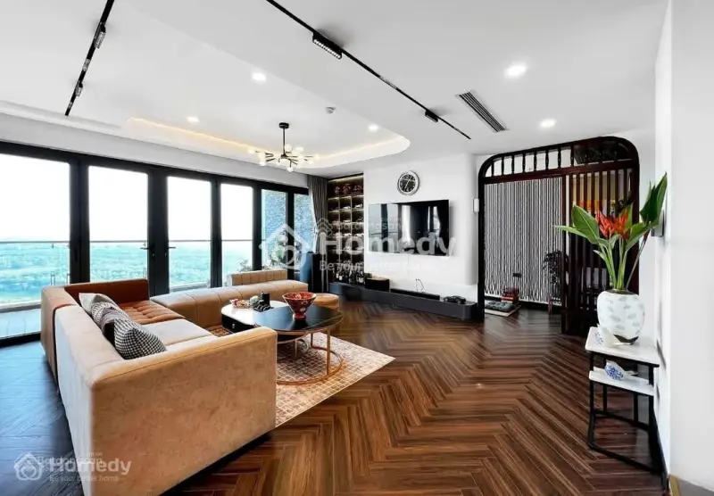 Bán Nhà Mp Triệu Việt Vương, Hbt, 32M Sổ Vuông, 7 Tầng Thang Máy Thông Sàn Kd Đỉnh 32 Tỷ