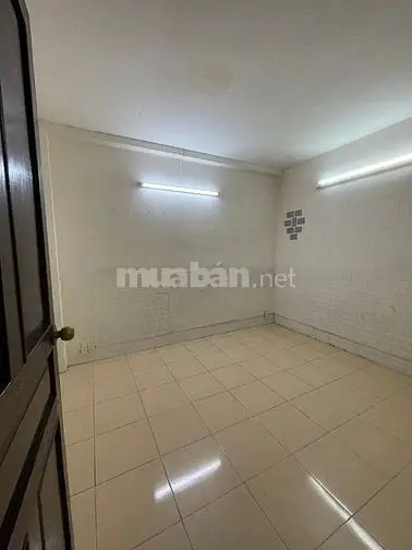Nhà Cho Thuê Nguyên Căn 108/E2 Cộng Hòa, Phường 4, Tân Bình, Hcm