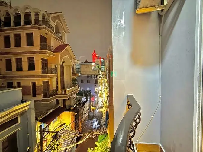 Phòng Ban Công Full Nội Thất Ở Trường Sa Gần Cầu Thị Nghè Bình Thạnh