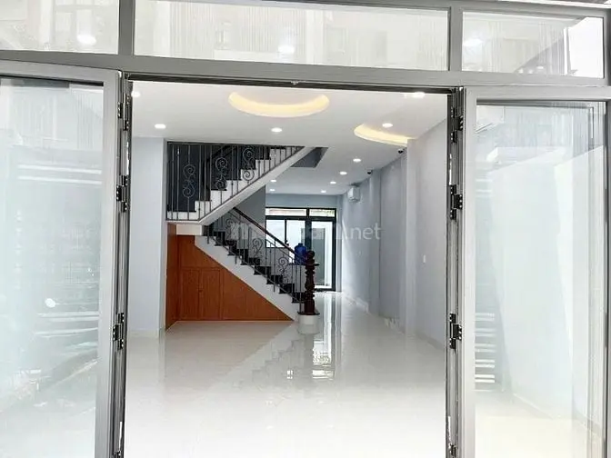 6016806 ảnh đại diện 1