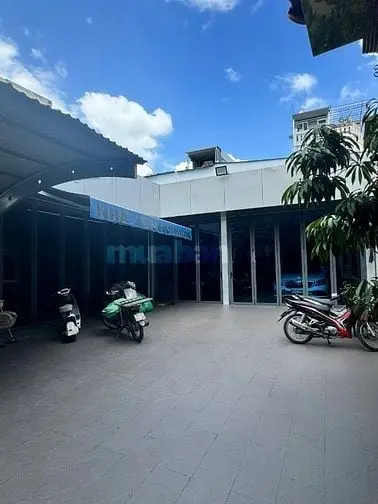 Cho Thuê Nhà Sát Mặt Tiền: Quang Trung P14 Gò Vấp -Diện Tích:15 M X20M