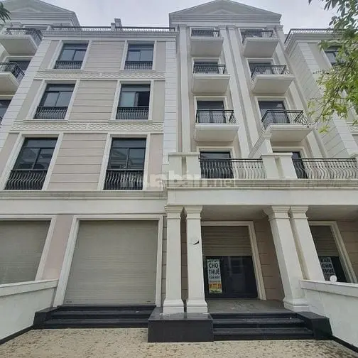 Giá Tốt - Cho Thuê Nhà 5.5 Tầng, 250M2 - Ht Thang Máy - Chỉ 25Tr, Khu