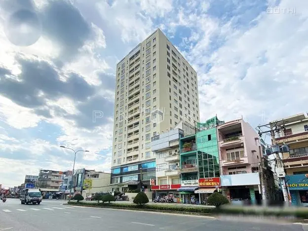 Bán Nhà Riêng, Đang Cho Thuê 60Tr/Tháng, Gồm 8 Phòng & 1 Mặt Bằng