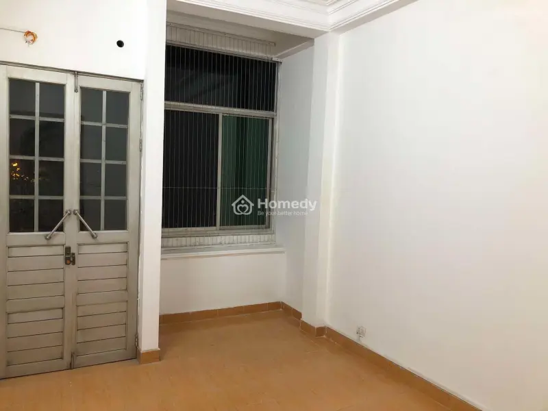 Chính Chủ Cho Thuê Nhà Mặt Phố Số 8 Phố Sơn Tây 34M2 Vào Ở Được Ngay