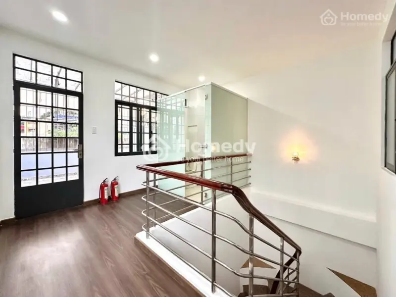 Nhà Mới Ở Ngay, Quận10, Xe Hơi Đỗ Cửa, 4.5 X 12.5M, 4Tầng, 5 Phòng, Giá 12.5Tỷ(Tl)