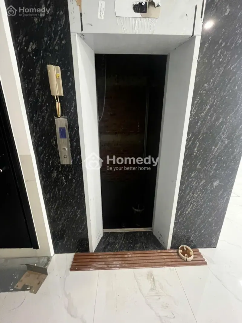 Văn Phòng Quận Cẩm Lệ, Mặt Tiền Đường Lớn, Có Thể Vào Ngay