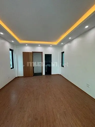 Nhà Xây Mới P.liên Mạc - B.tl - 5T Ô Tô Đỗ Cửa,Vào Nhà - Kinh Doanh