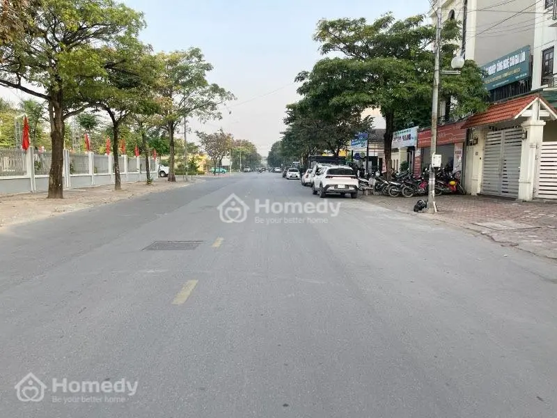 Chính Chủ Bán 140M2 Mặt Phố Nguyễn Khiêm Ích, Trâu Quỳ. Vị Trí Đẹp, Không Lỗi Phong Thủy