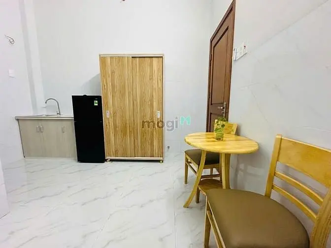Nhà 1 Trệt 3 Lầu, Có 11Pn Mặt Tiền Đường Hàng Tre, P. Long Thạnh Mỹ