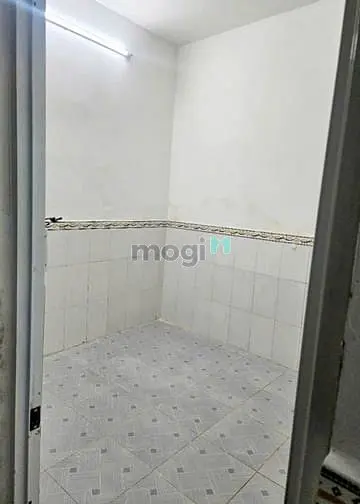 Nhà Mới Sơn Lại, (4X10M 1 Lầu), 660/3A Lê Hồng Phong Q10