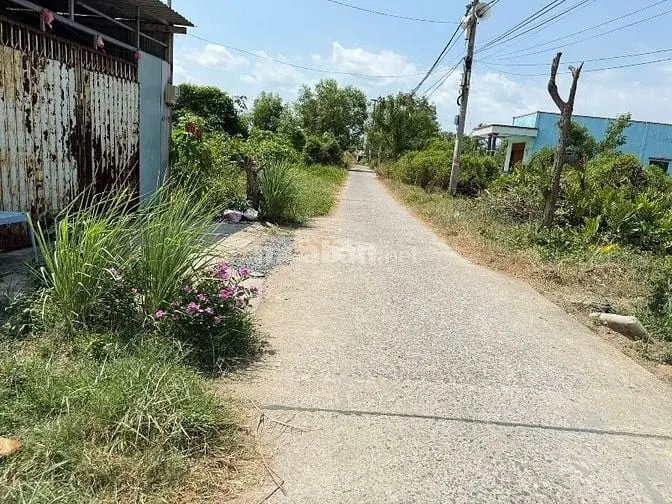 Cần Bán 422M2 Đất Nông Nghiệp,Mặt Tiền Đường Gò Me, Nhà Bè Giá 1Tỷ200