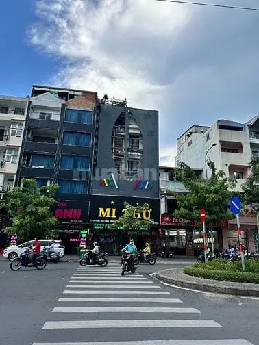 Bán Nhà Mt Phan Xích Long 10X13M, Giá 51 Tỷ