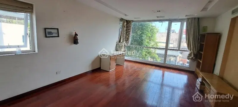 Nhà Mặt Phố Tân Ấp, Thích Hợp Kinh Doanh, Văn Phòng