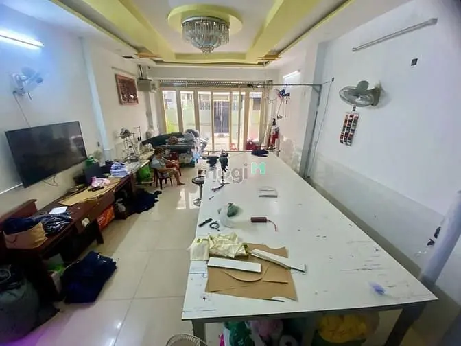 6017133 ảnh đại diện 1