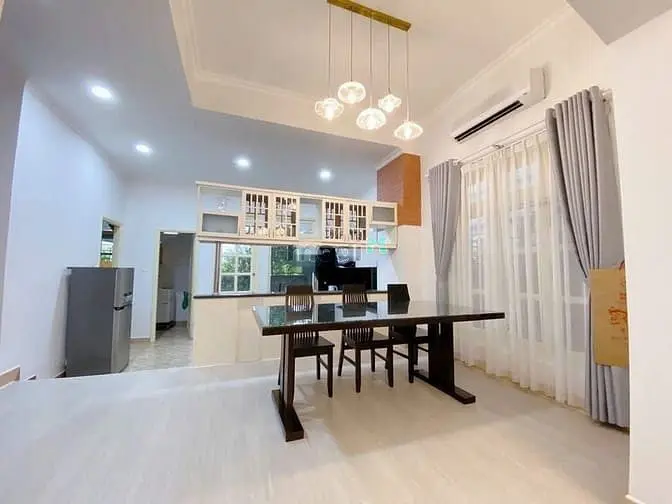 Cho Thuê Biệt Thự Lan Anh – Thủ Thiêm, Quận 2 Sân Vườn 🔥 Giá Bao Phí