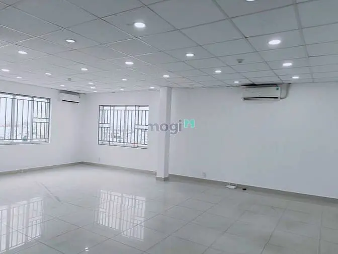 Văn Phòng 55M2 View Kính Đẹp Thông Thoáng - Nguyễn Xí Q. Bình Thạnh