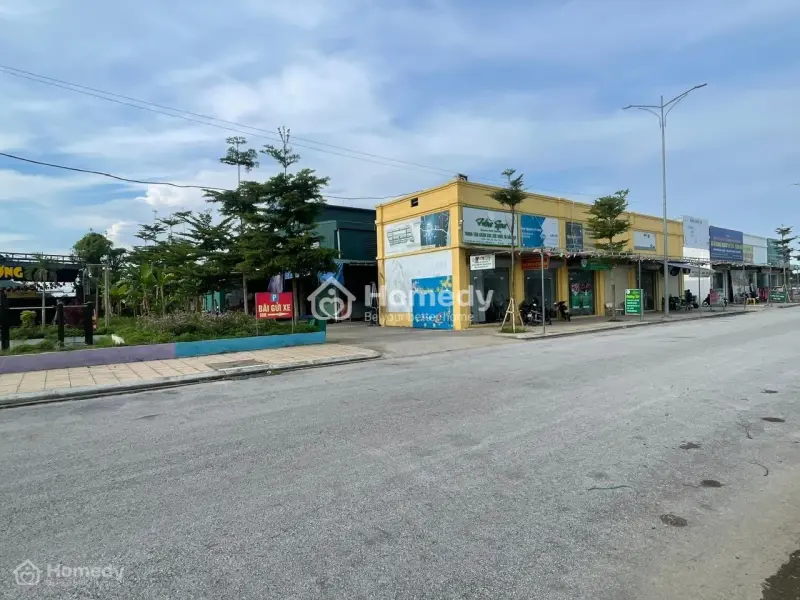 Bán Lô Đất Chợ Vực Trục 510 Tỉnh Lộ Cách Bãi Tắm Biển Hải Tiến 2Km.