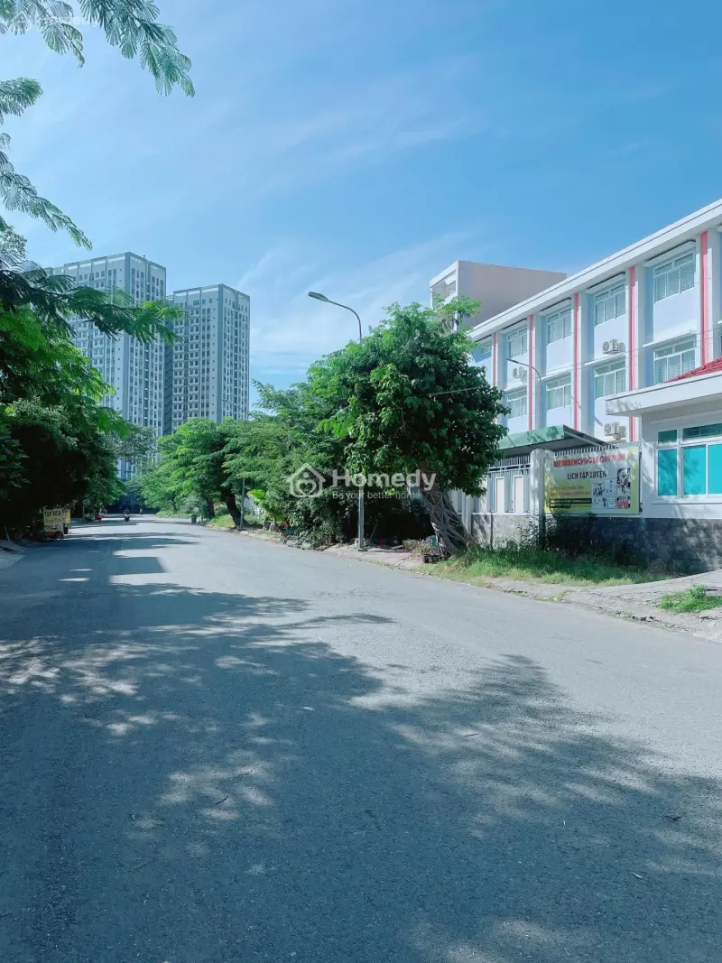Cho Thuê Nhà Phố Nguyên Căn Full Nội Thất Ở Kdc 13E Intresco Như Hình Giá 15 Tr/Th