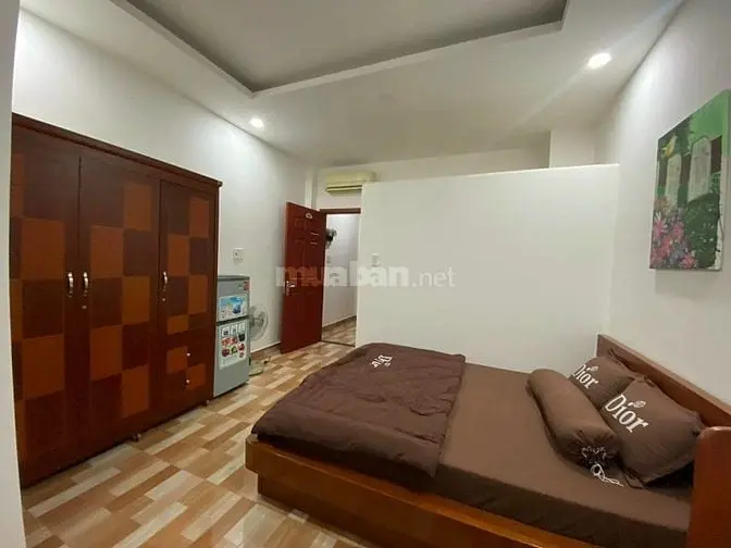 Cho Thuê Nhà Mặt Tiền Đường 41 P4Q4,Dt:4X18M,Giá:35Tr/Tháng(4 Lầu)