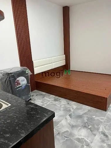 *Long Biên_7 Tầng Thang Máy-Full 12 Phòng Cho Thuê-Dòng Tiền 33Tr/1Tha