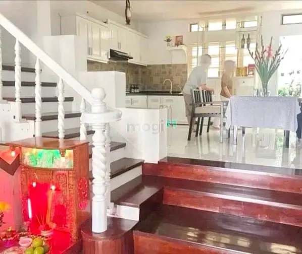 Nhà Mặt Tiền Đường D4 – Đường 20M – Khu Dân Trí Cao – Cạnh Phú Mỹ Hưng