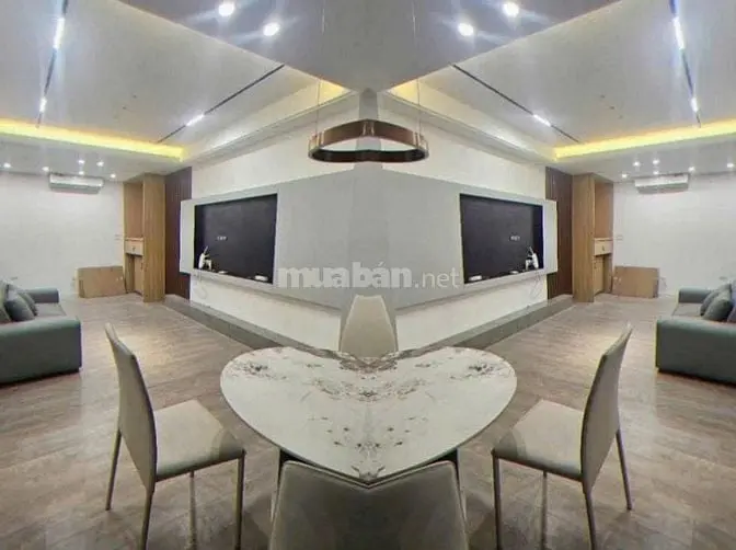 Bán Căn Hộ Tập Thể Tầng 2 Mặt Phố Nguyên Hồng - Nam Thành Công