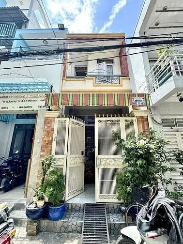 🚛 Khu Phân Lô Xe Tải – Nhà 3 Tầng Đẹp – Giá Tốt 7.5 Tỷ – Sát Quận 1