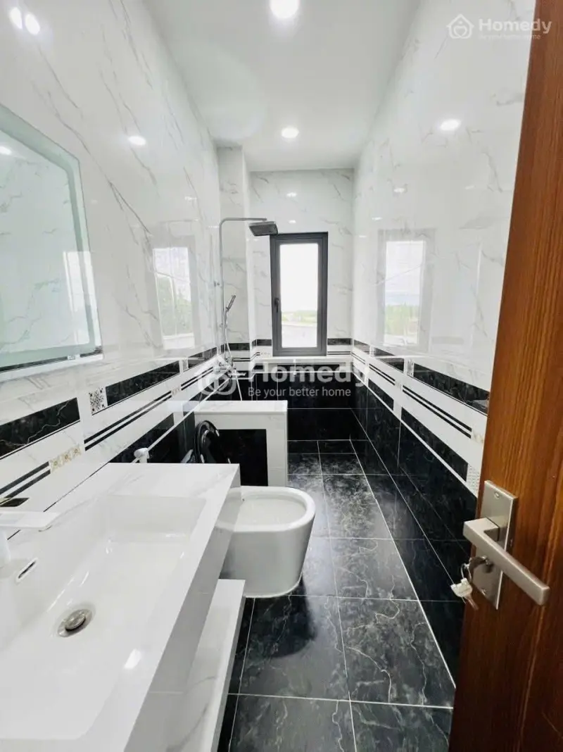 Chủ Kẹt Tiền Bán Gấp Căn Nhà Mặt Tiền Gần Chợ Bình Chánh - Tp. Hcm - Sổ Hồng Riêng