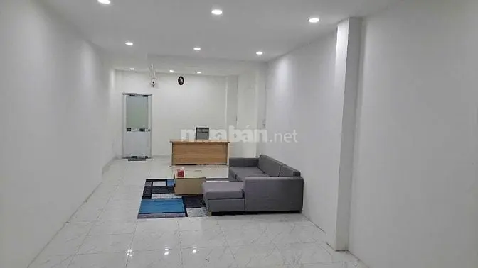 Cho Thuê Nhà Mặt Tiền Nguyễn Trãi, P11, Quận 5, Kinh Doanh Sầm Uất Q5
